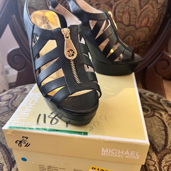 Shoes  leather high heels - Picture 5 of 6